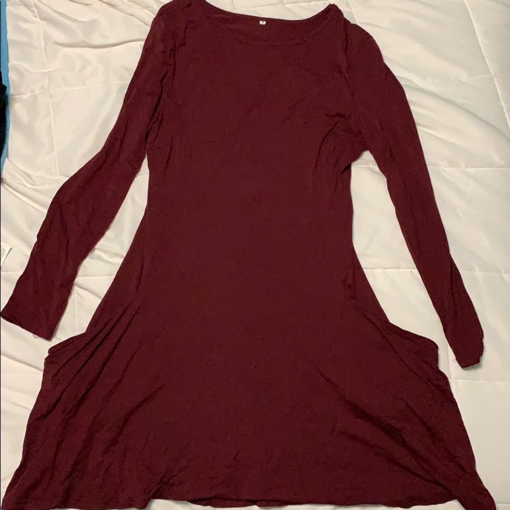 burgundy t shirt dress WITH POCKETS